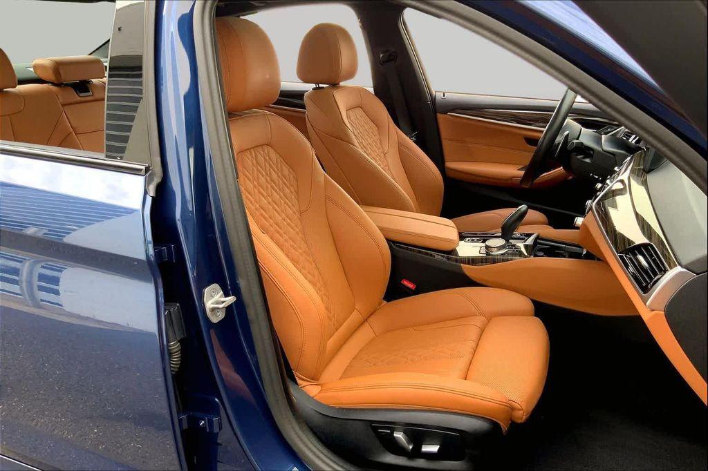 used 2023 BMW 540 car, priced at $49,797