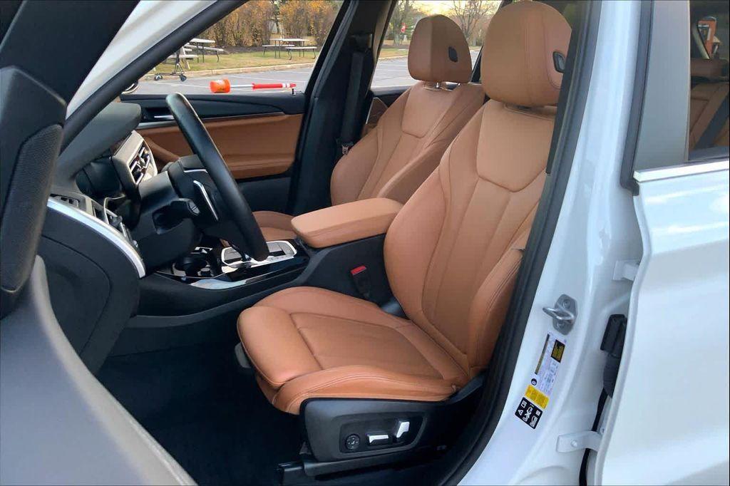 used 2023 BMW X3 car, priced at $40,998