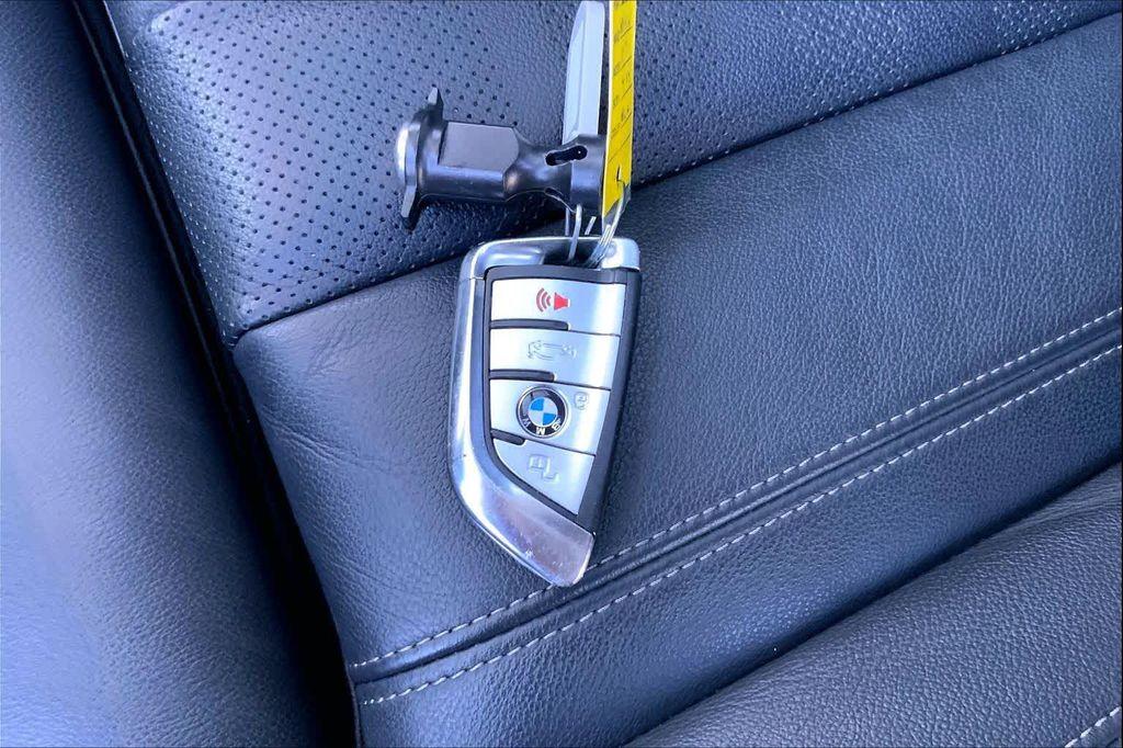used 2022 BMW X7 car, priced at $36,797