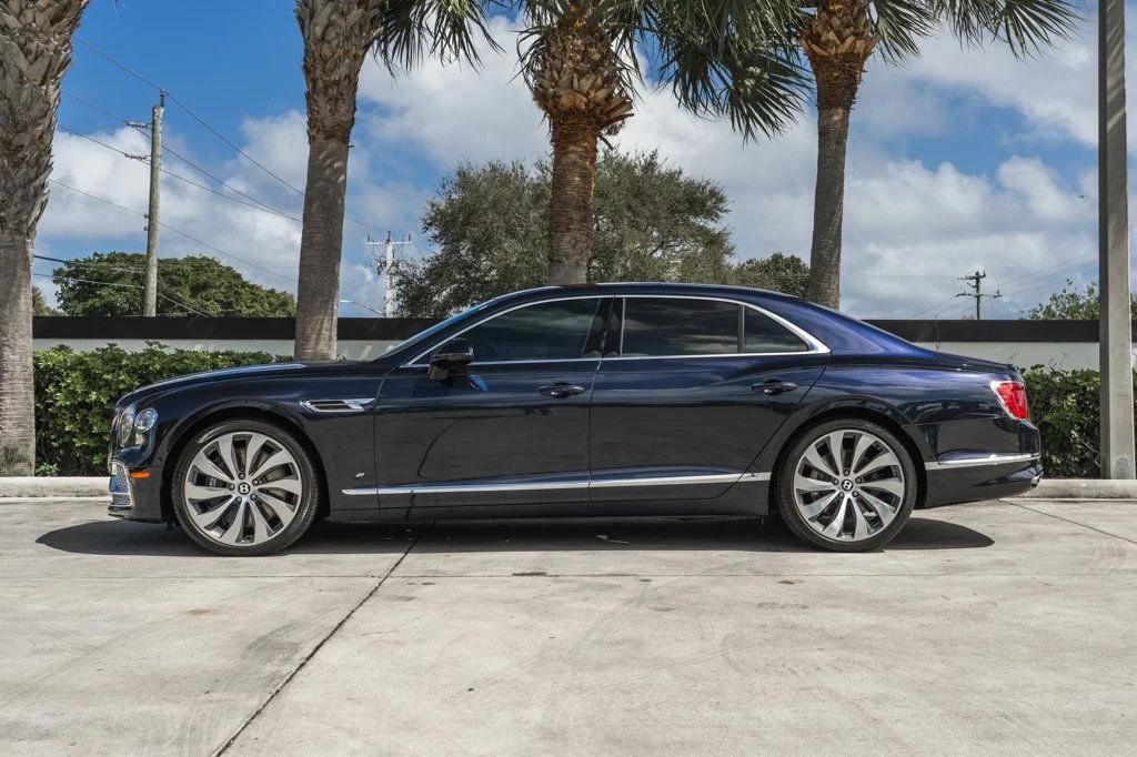 used 2022 Bentley Flying Spur car, priced at $176,995