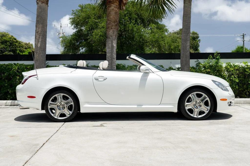 used 2007 Lexus SC 430 car, priced at $29,995