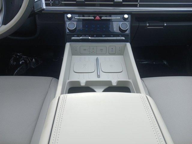 used 2024 Hyundai Santa Fe car, priced at $34,884