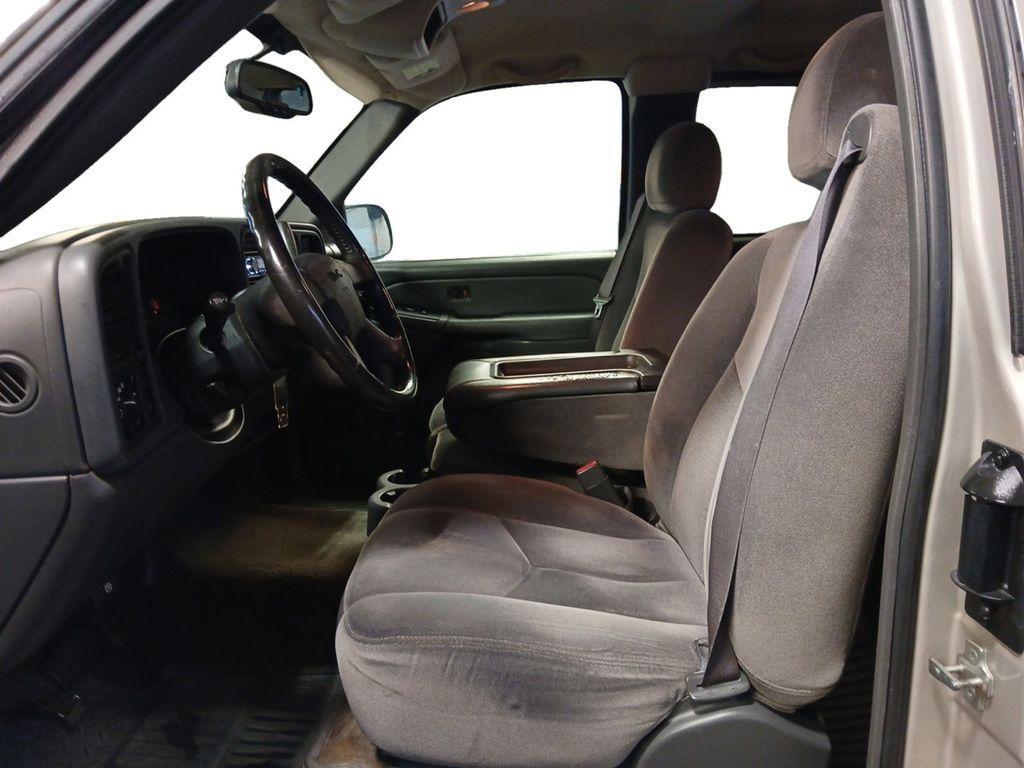used 2006 GMC Sierra 1500 car, priced at $8,500