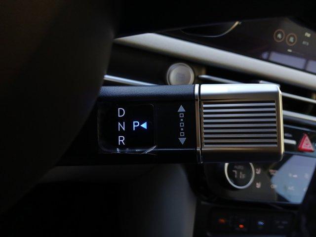 new 2026 Hyundai TUCSON Hybrid car, priced at $43,915