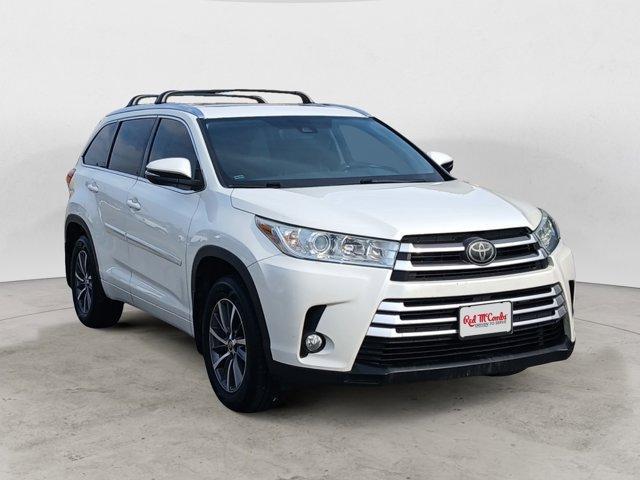 used 2017 Toyota Highlander car, priced at $17,501