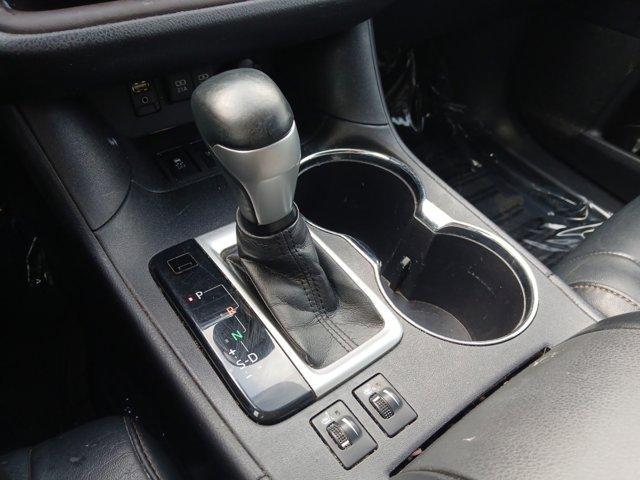 used 2017 Toyota Highlander car, priced at $17,501