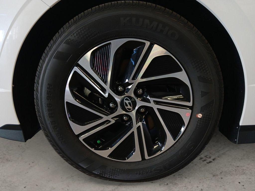 new 2026 Hyundai Sonata Hybrid car, priced at $30,844