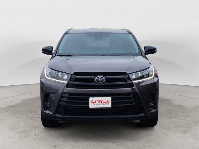 used 2019 Toyota Highlander car, priced at $23,451