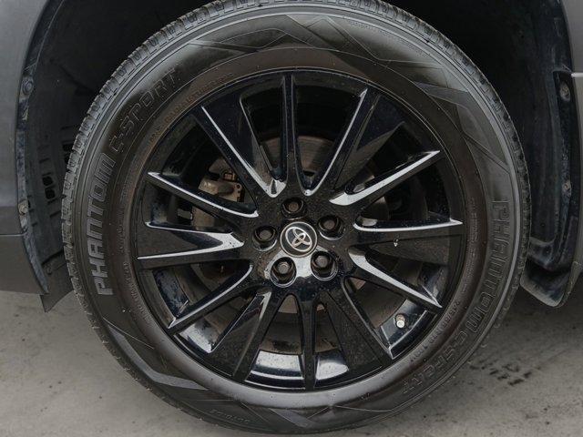 used 2019 Toyota Highlander car, priced at $23,451