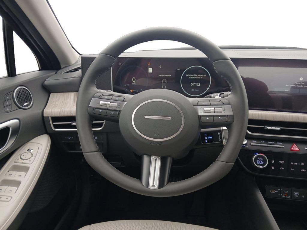 new 2025 Hyundai Sonata Hybrid car, priced at $38,675
