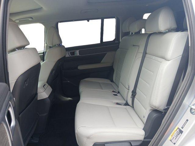 used 2025 Hyundai SANTA FE HEV car, priced at $37,673