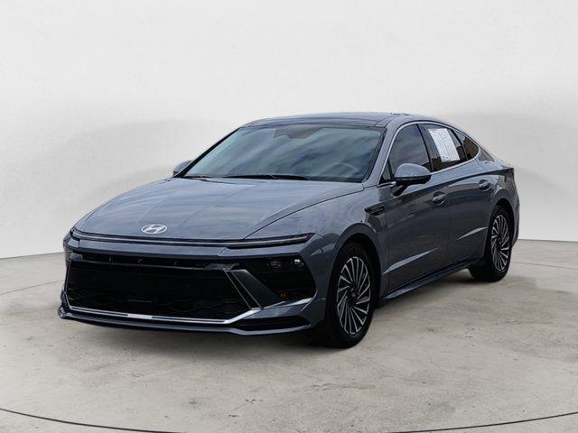 used 2025 Hyundai Sonata Hybrid car, priced at $32,567