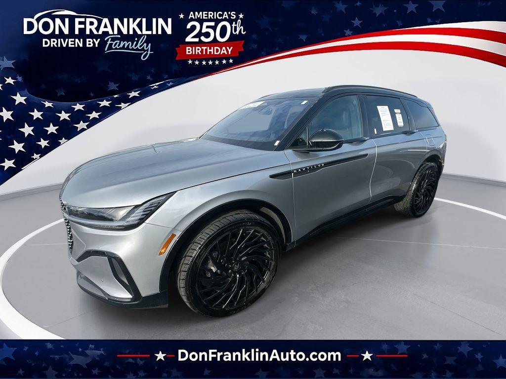 used 2025 Lincoln Nautilus car, priced at $55,487