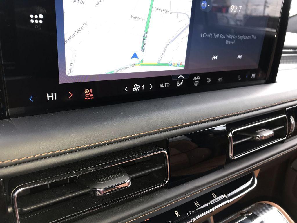 used 2025 Lincoln Aviator car, priced at $75,444