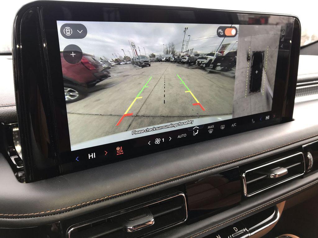 used 2025 Lincoln Aviator car, priced at $75,444