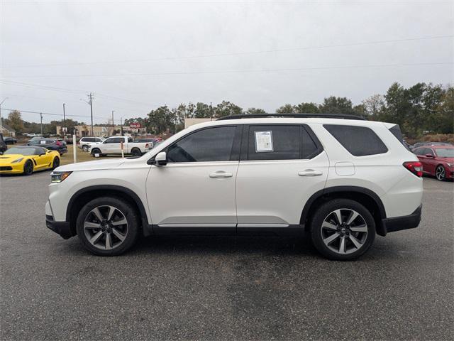 used 2024 Honda Pilot car, priced at $40,451