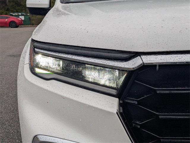 used 2024 Honda Pilot car, priced at $40,451