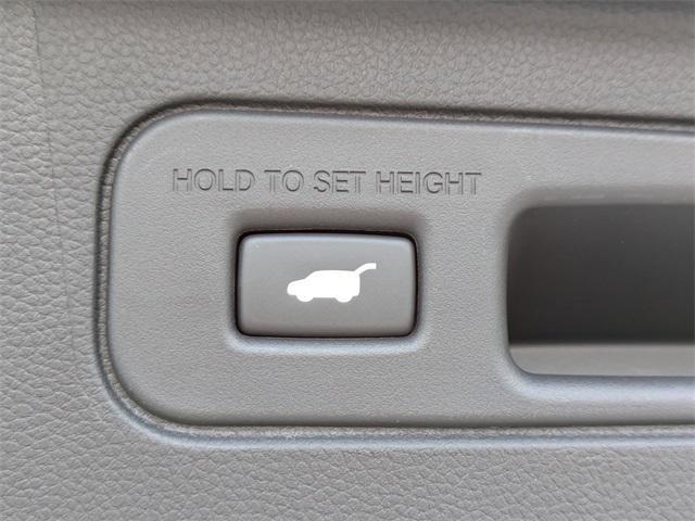 new 2025 Honda Pilot car, priced at $42,795