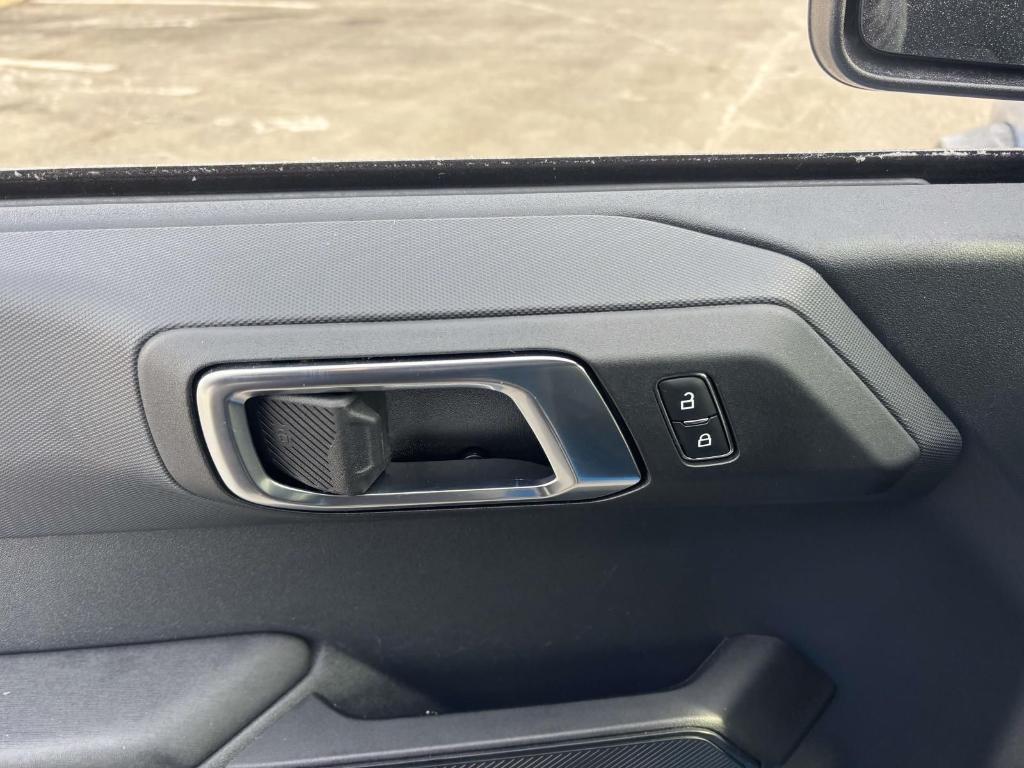 used 2025 Ford Bronco car, priced at $38,900