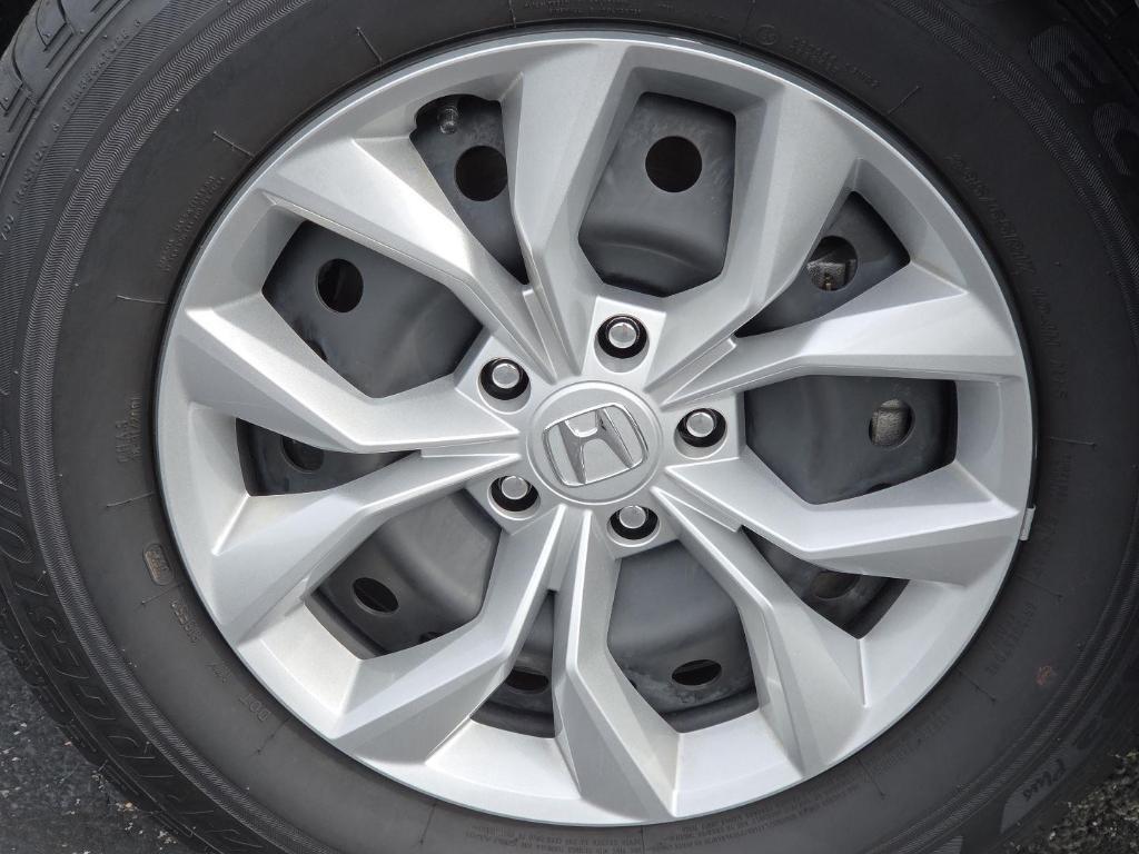 used 2025 Honda CR-V car, priced at $32,389