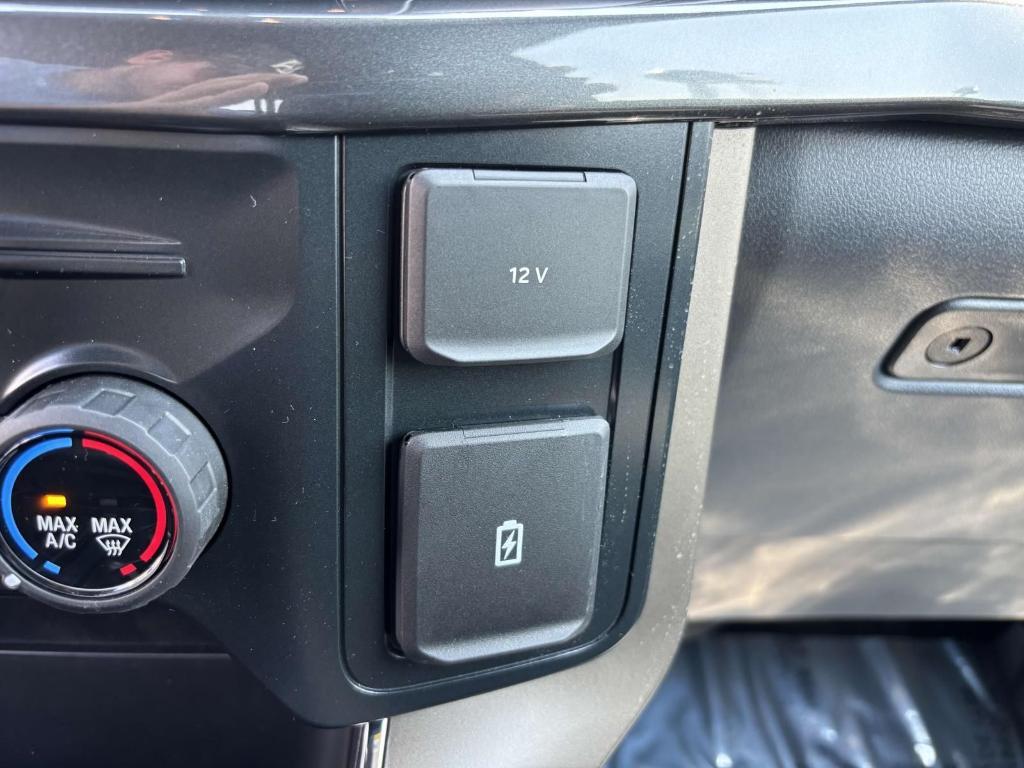 new 2025 Ford F-150 car, priced at $45,959