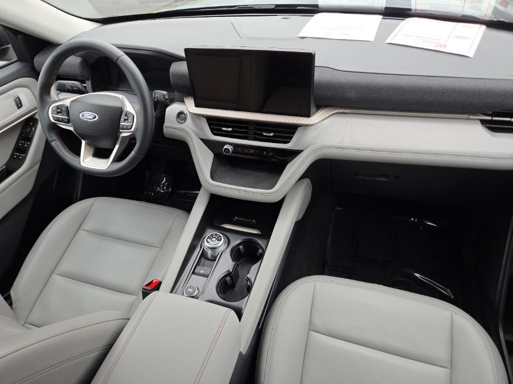 used 2025 Ford Explorer car, priced at $38,000