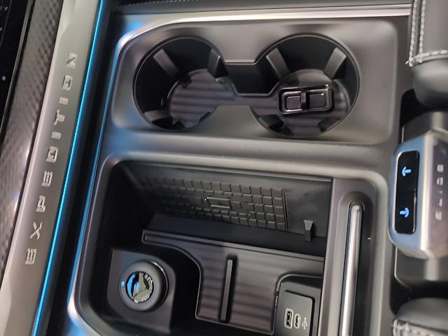 new 2025 Ford Expedition Max car, priced at $85,500