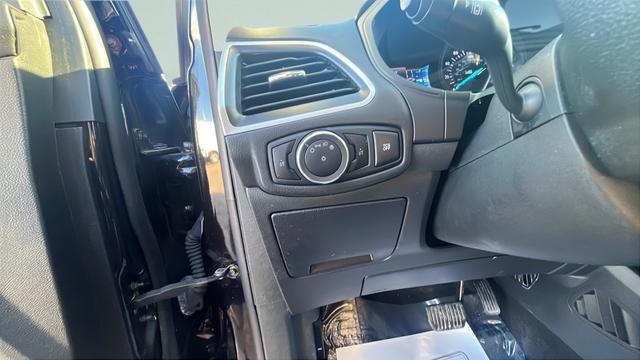 used 2024 Ford Edge car, priced at $24,799