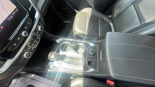 used 2020 Chevrolet Traverse car, priced at $22,549