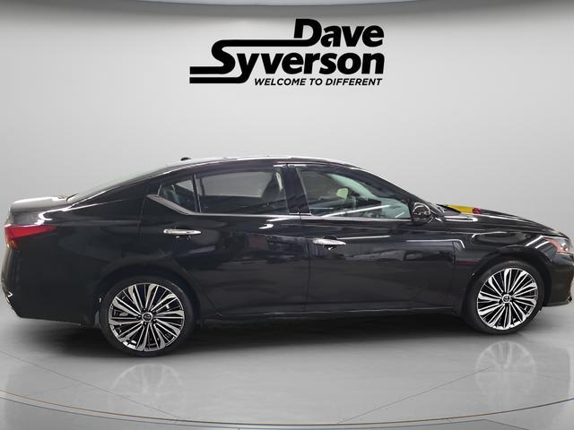 new 2025 Nissan Altima car, priced at $31,500