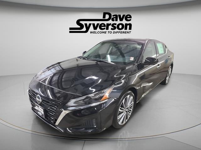 new 2025 Nissan Altima car, priced at $31,500