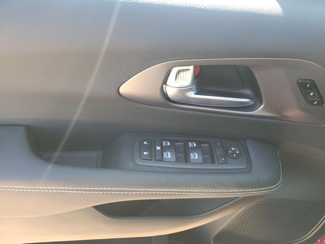 new 2026 Chrysler Pacifica car, priced at $46,500