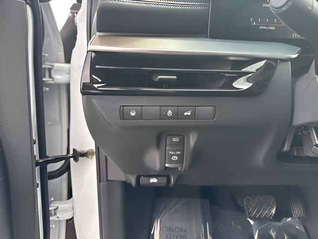 new 2025 Nissan Murano car, priced at $40,300