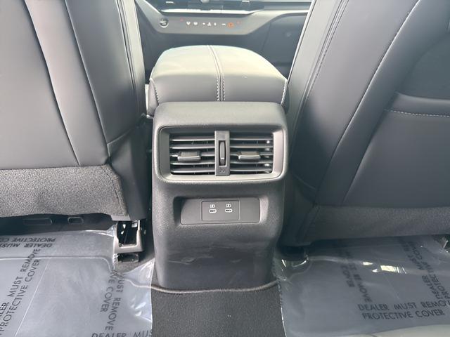 new 2025 Nissan Murano car, priced at $40,300