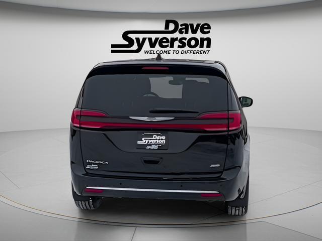used 2025 Chrysler Pacifica car, priced at $41,799