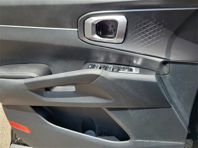 used 2023 Kia Sorento car, priced at $18,995