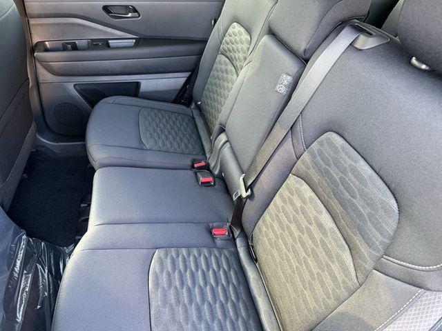 new 2026 Nissan Pathfinder car, priced at $38,069