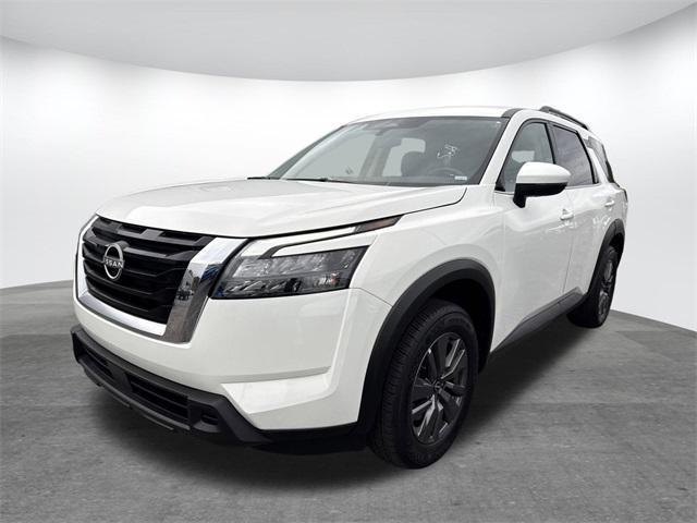 used 2025 Nissan Pathfinder car, priced at $31,946