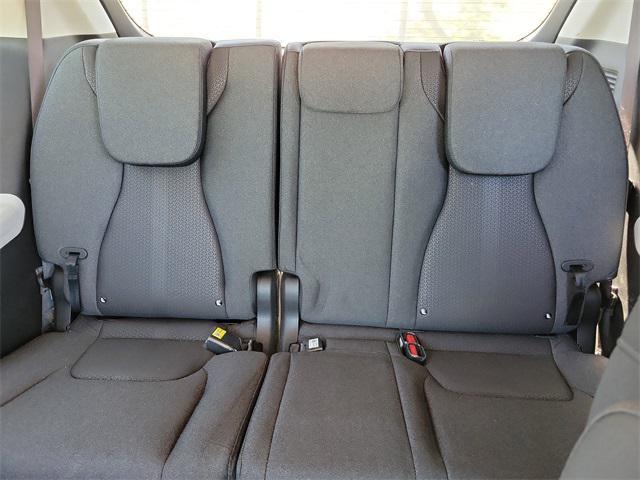 used 2023 Kia Carnival car, priced at $22,895