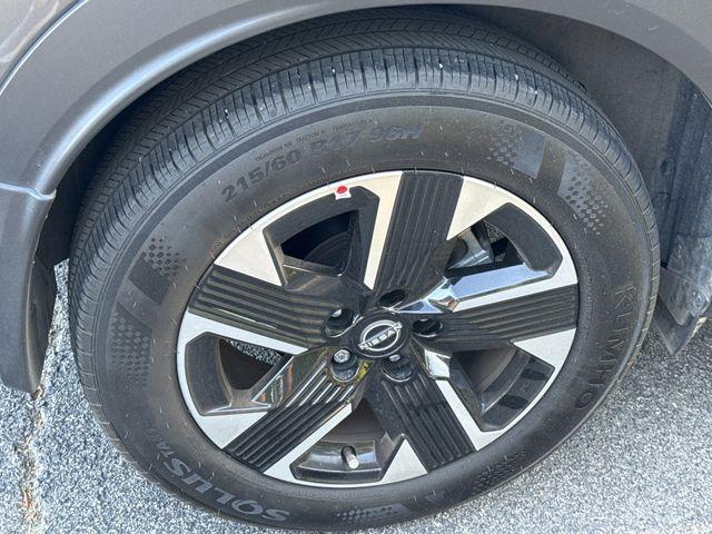 used 2025 Nissan Kicks car, priced at $22,595