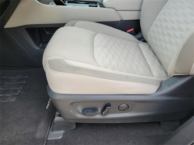 used 2022 Nissan Pathfinder car, priced at $22,194