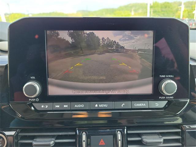 used 2022 Nissan Pathfinder car, priced at $22,194