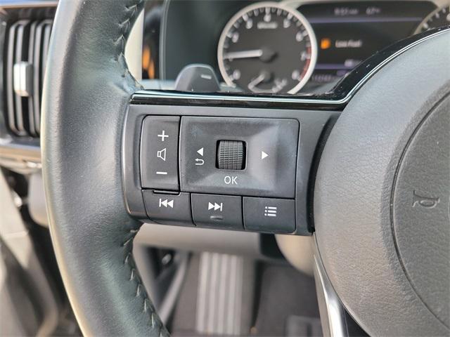 used 2022 Nissan Pathfinder car, priced at $22,194