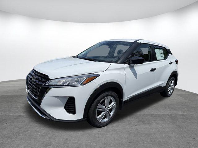 new 2025 Nissan Kicks car, priced at $22,934