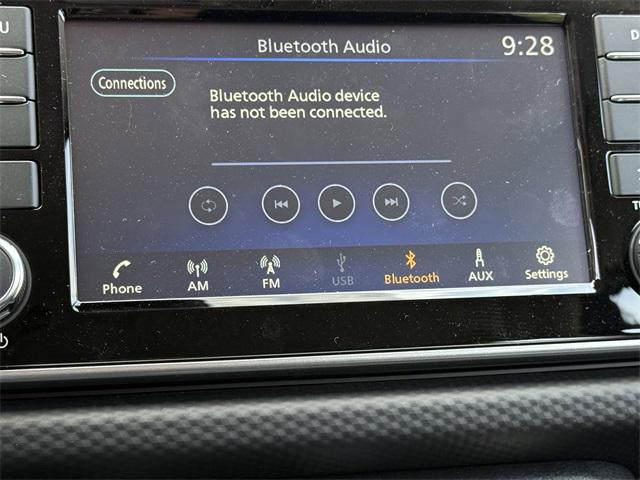 new 2025 Nissan Kicks car, priced at $22,934