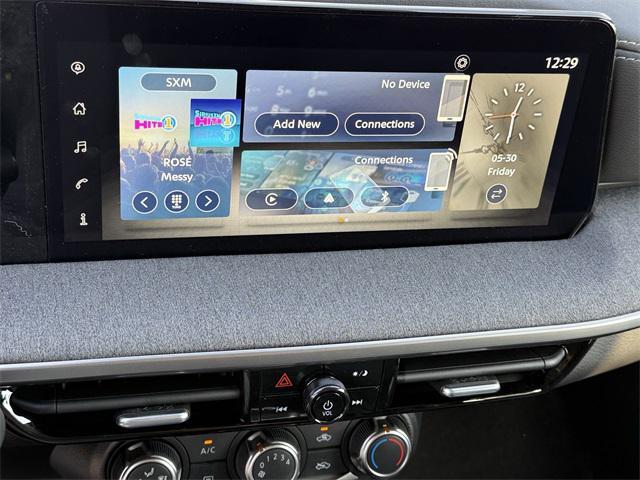 new 2025 Nissan Kicks car, priced at $23,624