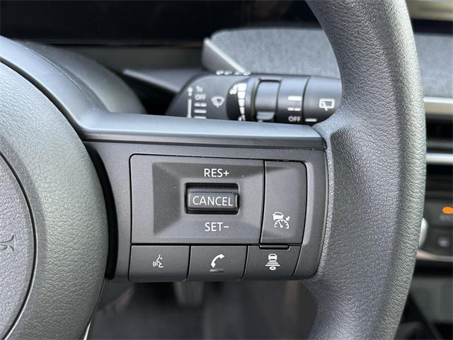 new 2025 Nissan Kicks car, priced at $23,624