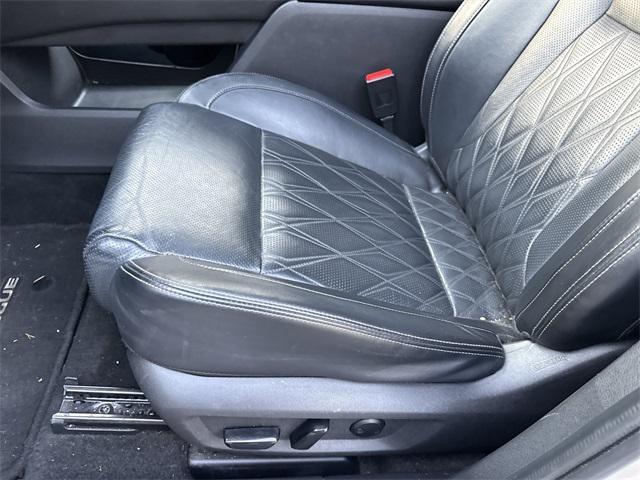 used 2022 Nissan Rogue car, priced at $23,895