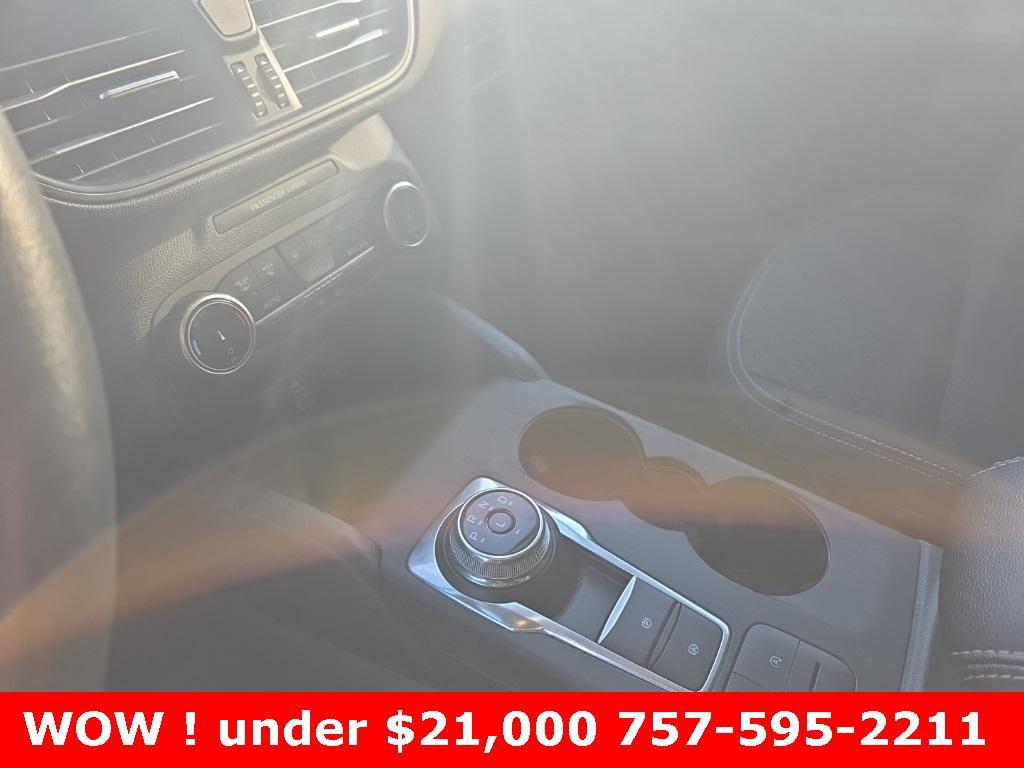 used 2025 Ford Escape car, priced at $20,995