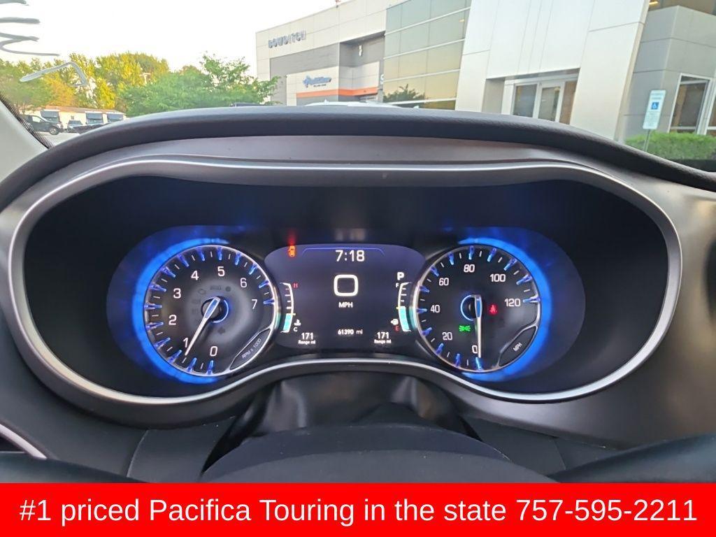 used 2023 Chrysler Pacifica car, priced at $21,950